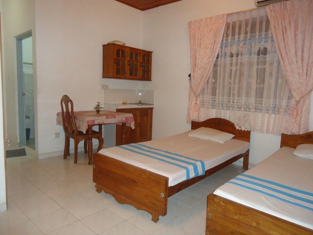 Tree House Holiday Home photo4