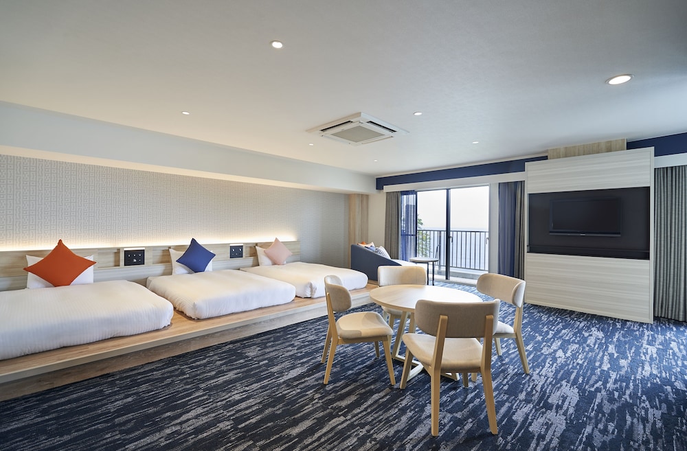 Luxury, 3 Beds, Ocean View, Sofa, Outdoor Space