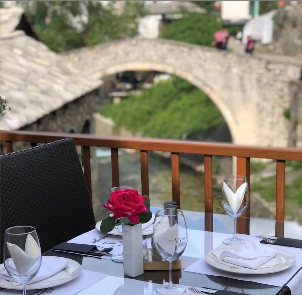 Kriva Cuprija Hotel 27/28