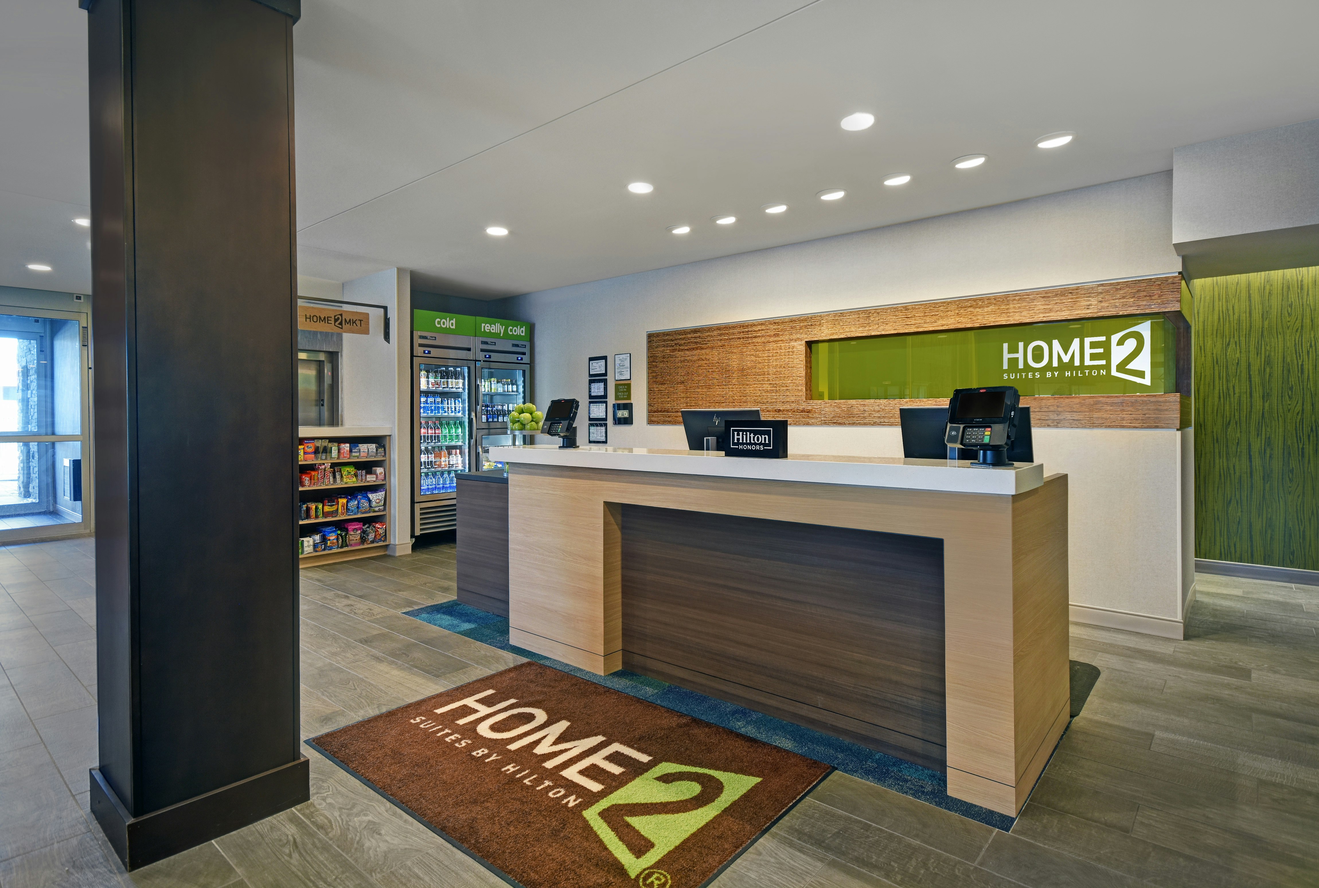 Lobby at Home2 Suites By Hilton Columbus, COLUMBUS - IN