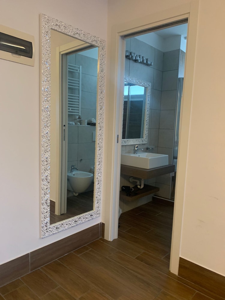 Hotel Royal Plaza 27/27