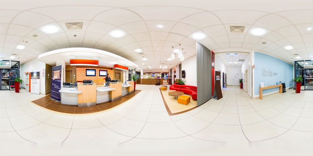 Ibis Warszawa Reduta 52/55