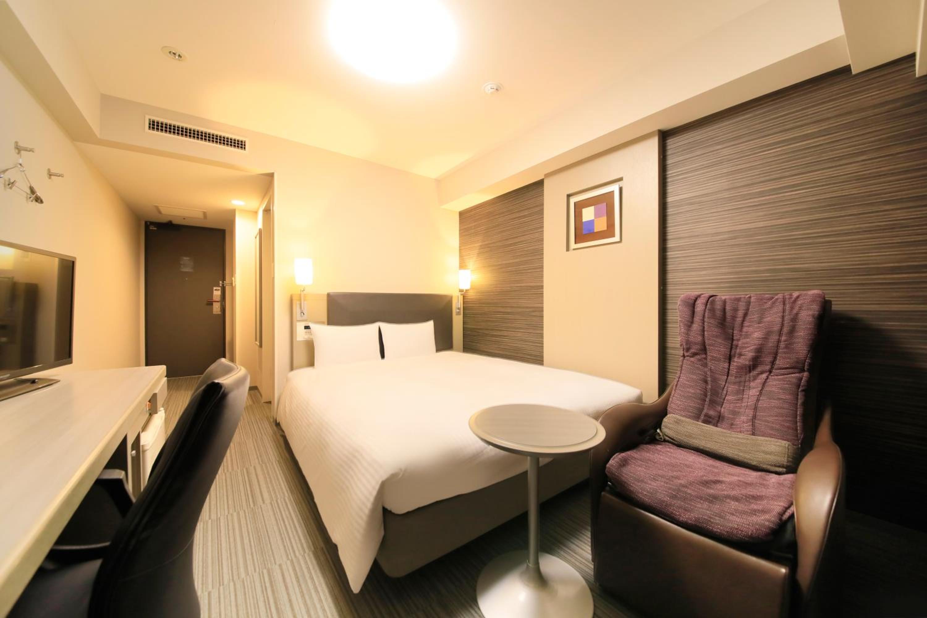 Moderate, Single, Double Bed, Daiwa Roynet Hotel Tokyo Osaki 3/5