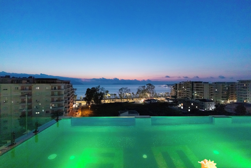 Ames Hotel & Spa 51/56