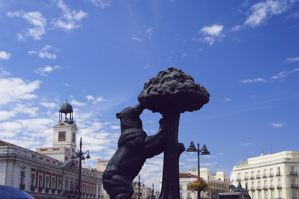 RADISSON BLU MADRID PRADO 69/74