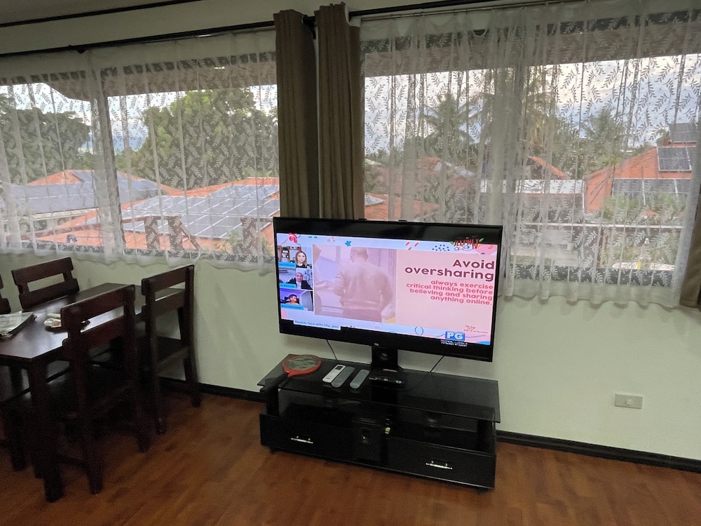 Parrot Resort Moalboal 33/50