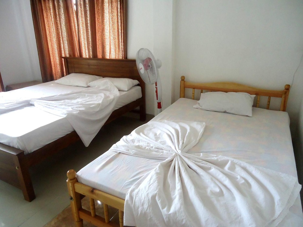 Layathraa Hotel And Restaurant 16/62