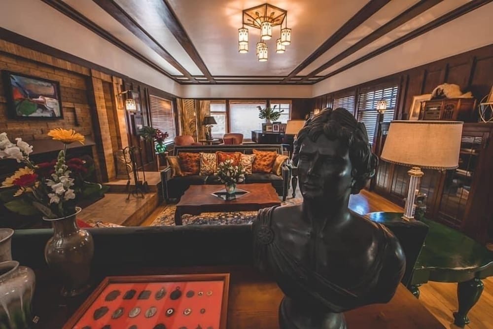Greenway Manor 42/56