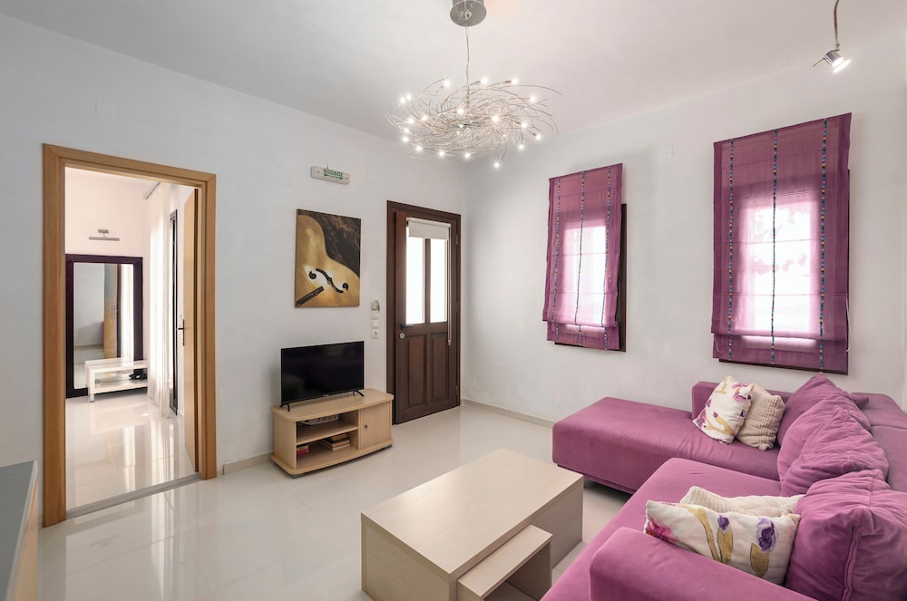 Skiathos Garden Cottages 30/49