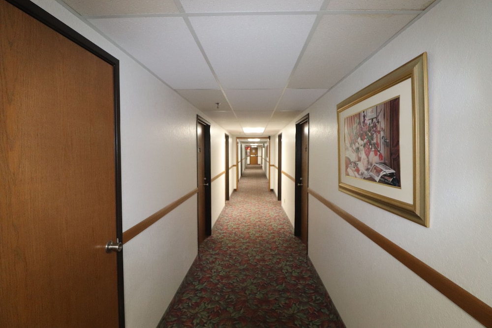 Travelodge By Wyndham Redwood Falls 16/30