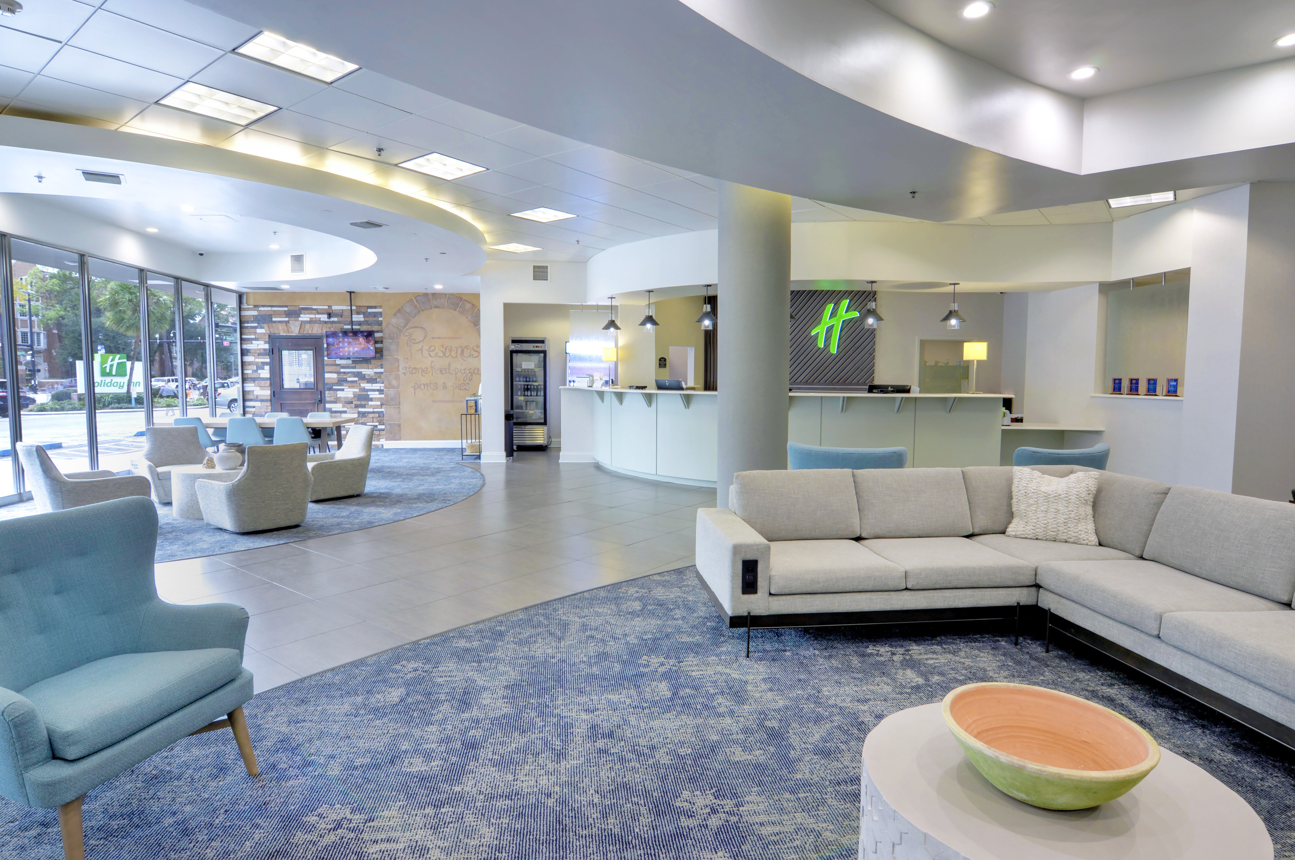 Holiday Inn Gainesville-University Ctr 36/65