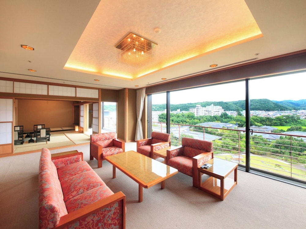 Hotel Hyakumangoku 30/50