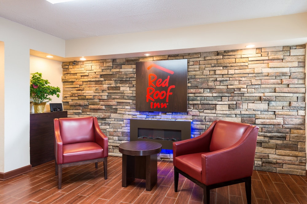 Red Roof Inn Marion, IN 38/45