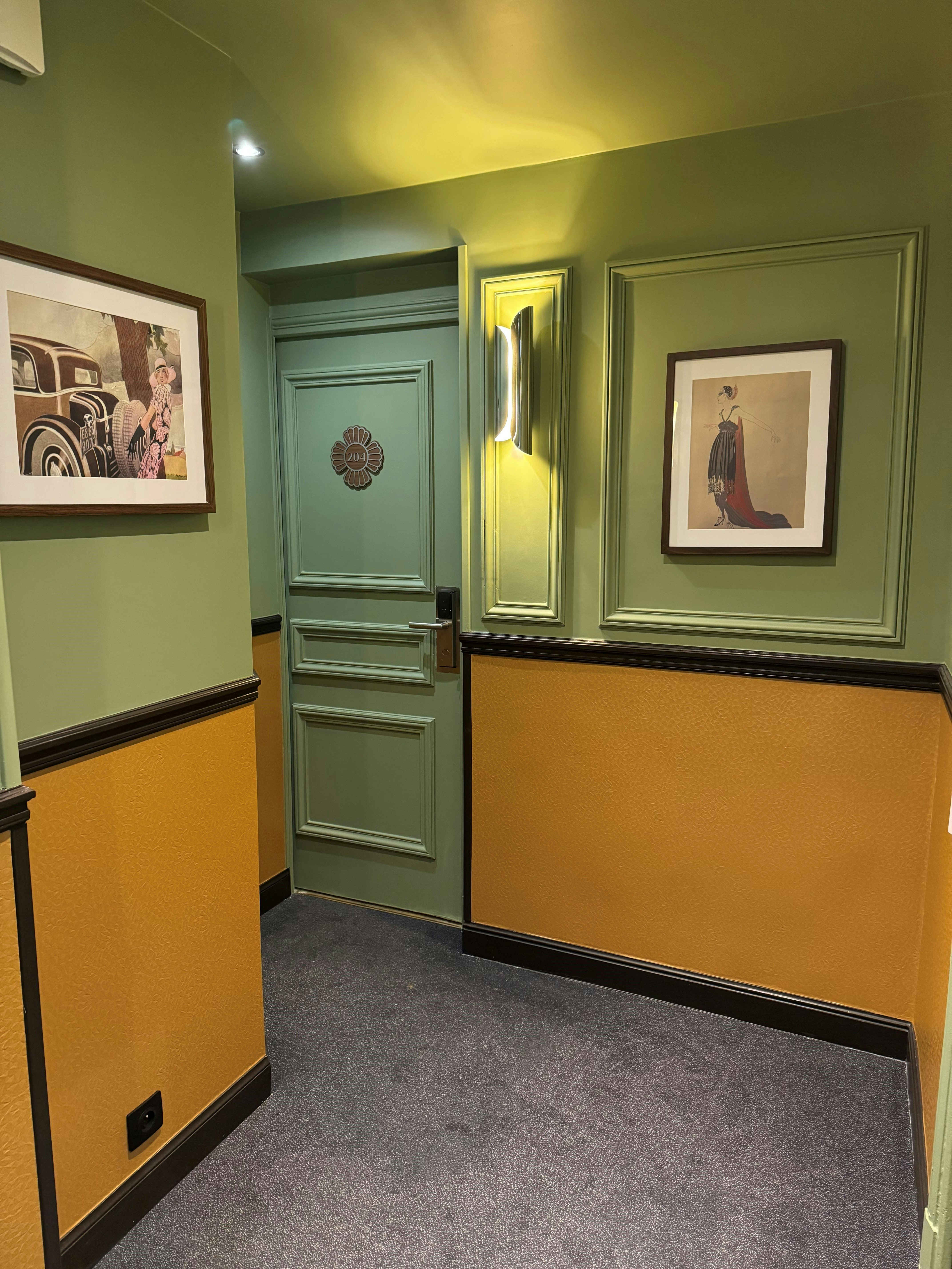 LE CLERY 6/62