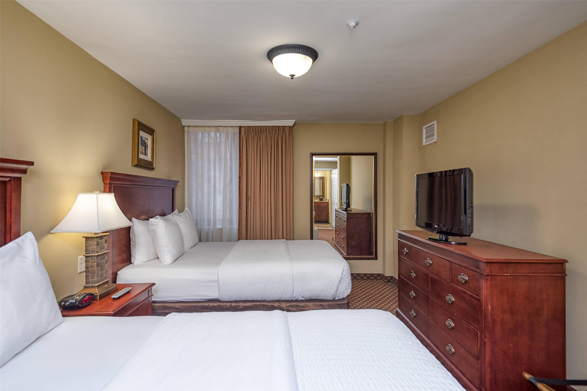 Efficiency, Suite, 2 Queen Beds