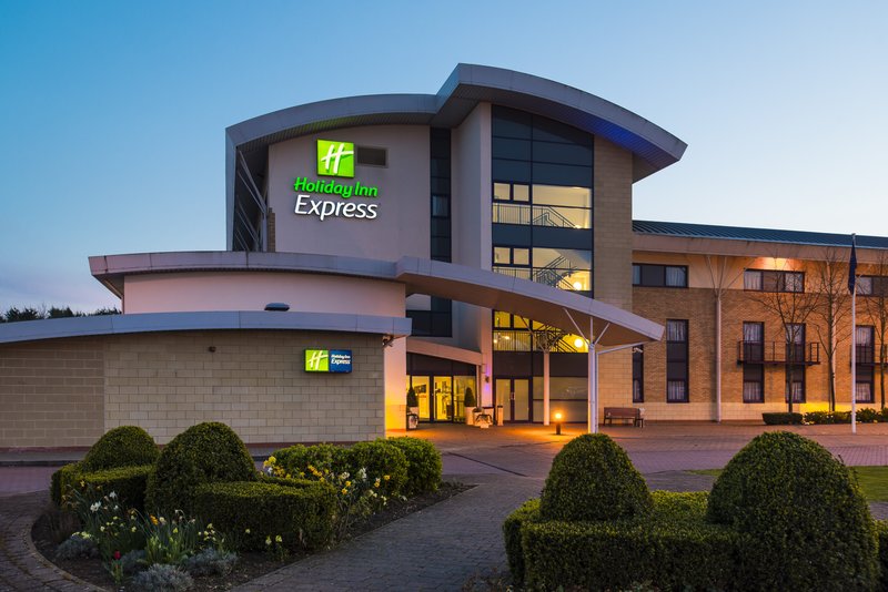 Holiday Inn Express Northampton - South, an IHG Hotel 2/64