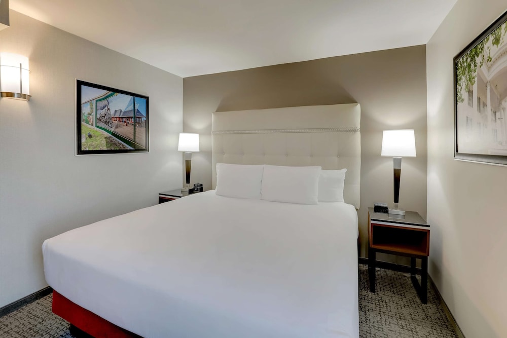 Drury Inn Paducah 3/50