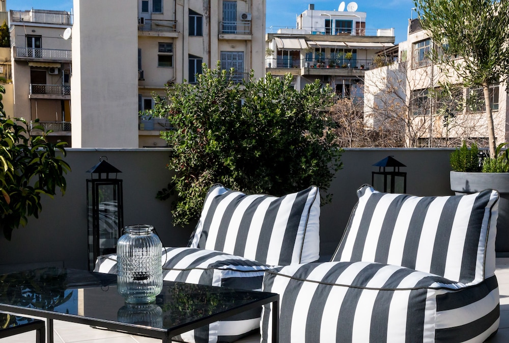 Heart Of Athens 10/50
