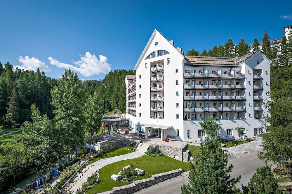 Hotel Schweizerhof, Sils Maria, a Faern Collection Hotel 9/74