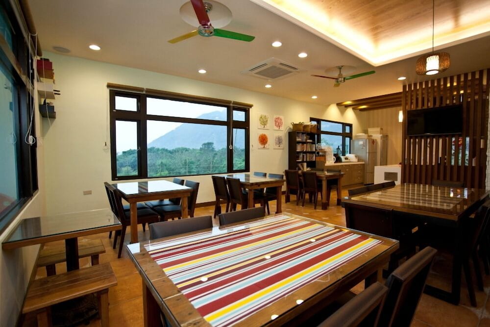 Li Wu Zuo Can B&amp;B 58/71