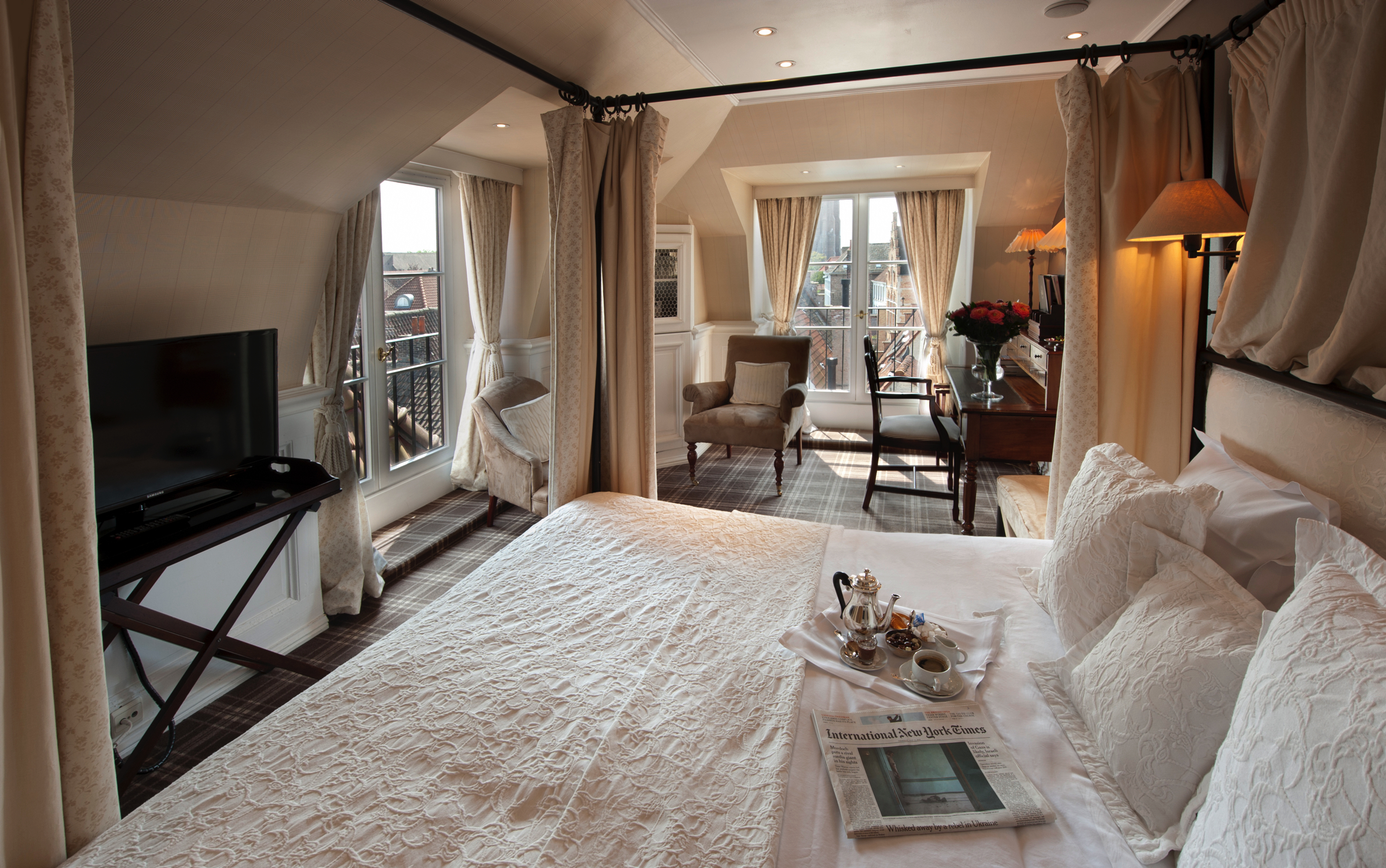 rooms