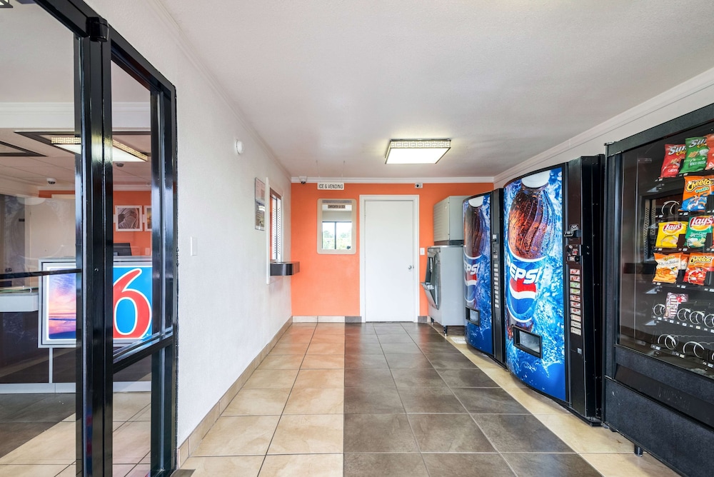 Motel6 Anniston, AL 28/39