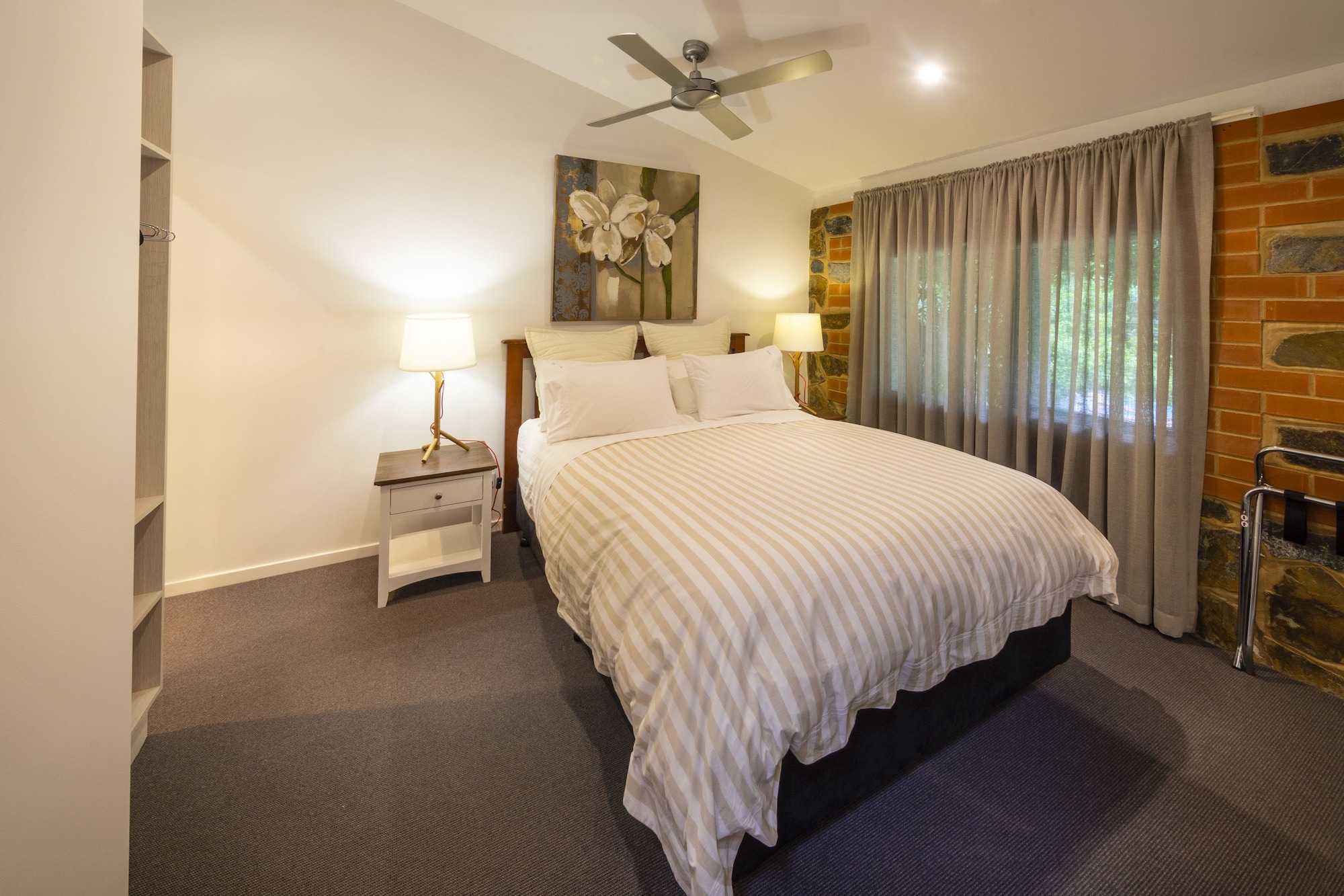 Deluxe, Apartment, Queen Bed, Kitchen