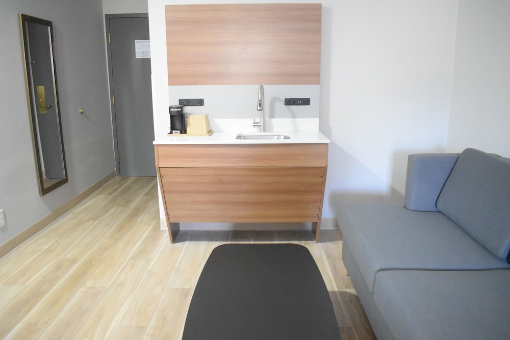Microtel Inn & Suites by Wyndham Norcross 6/50