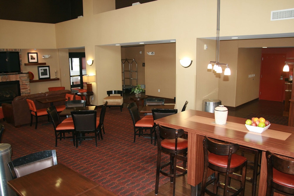 Hampton Inn And Suites Aberdeen 39/44