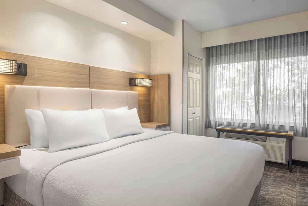 Springhill Suites Fresno 19/46