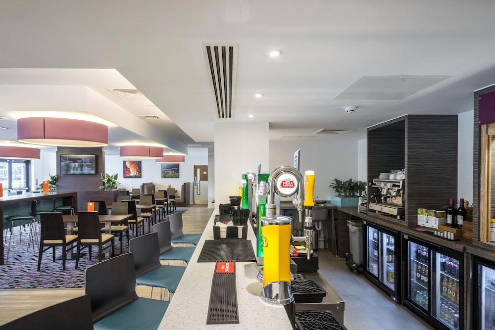 Holiday Inn Express Middlesbrough Centre Square 50/68