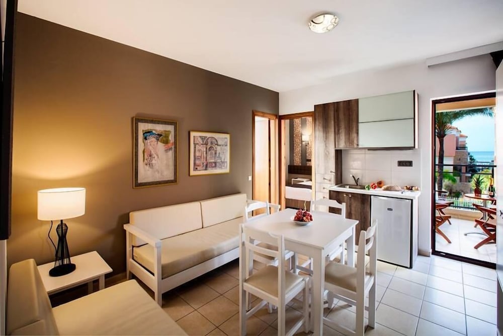 Kallitsakis Beach 29/41