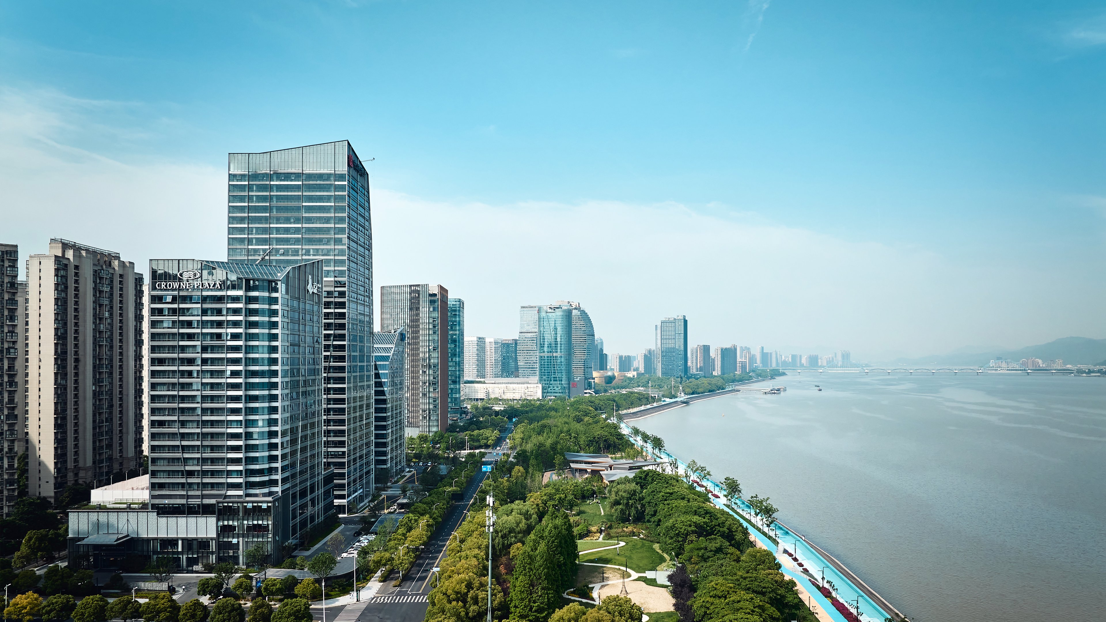 Crowne Plaza Hangzhou Riverside by IHG 6/50