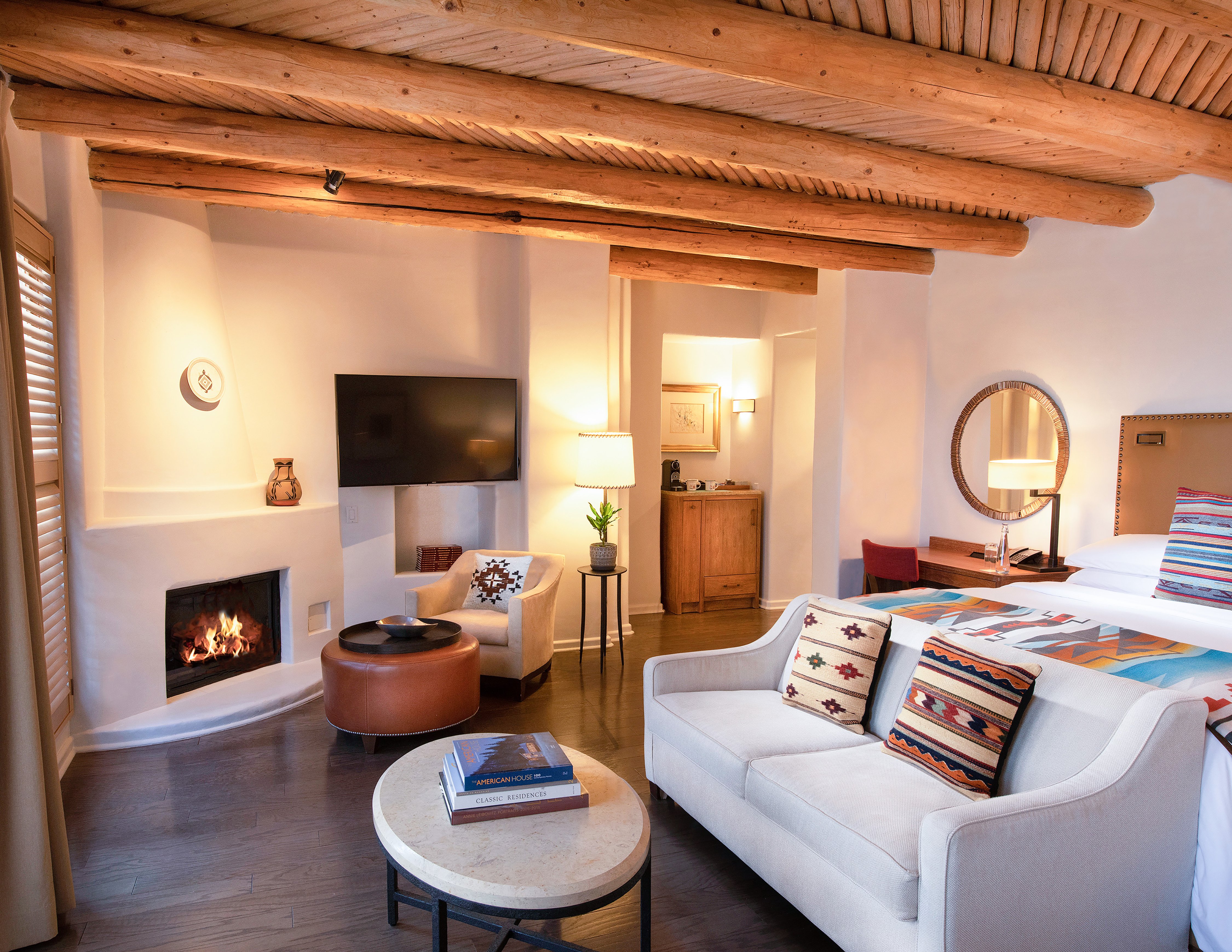 Rosewood Inn of the Anasazi 57/75
