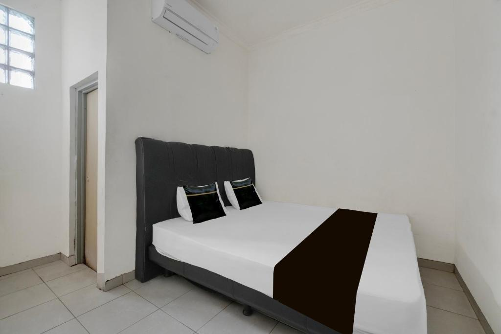 Hotel O near Jakarta International Velodrome formerly Wisma Lamida 11/15