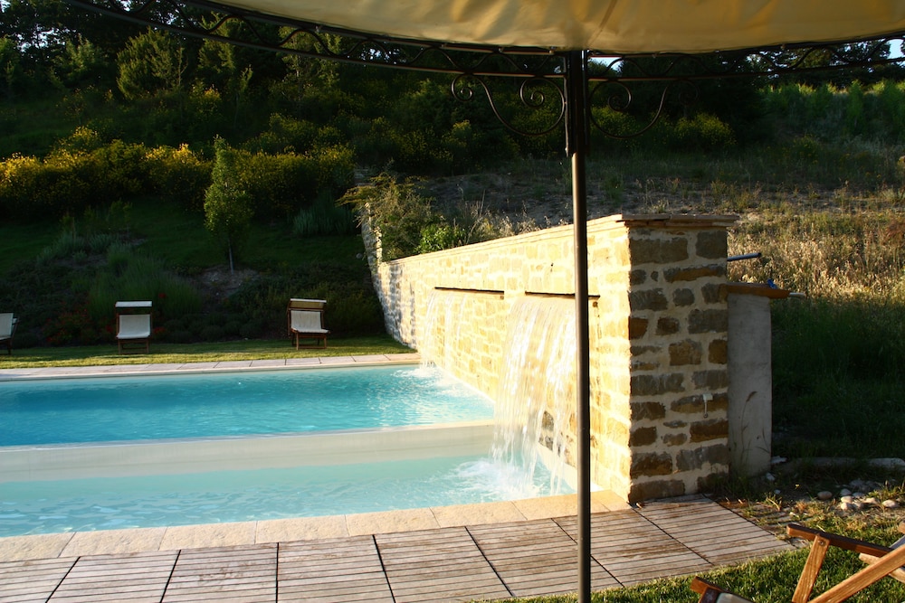 La Tavola Dei Cavalieri & Il Borgo 38/60