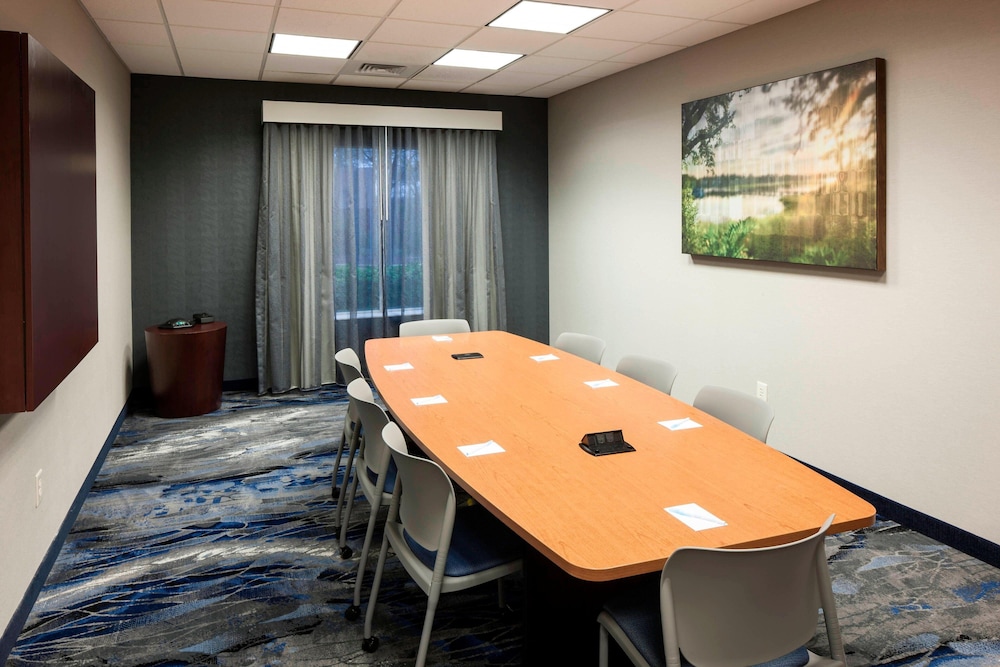 Fairfield Inn Suites Wilmington Wrightsville Beach 35/38