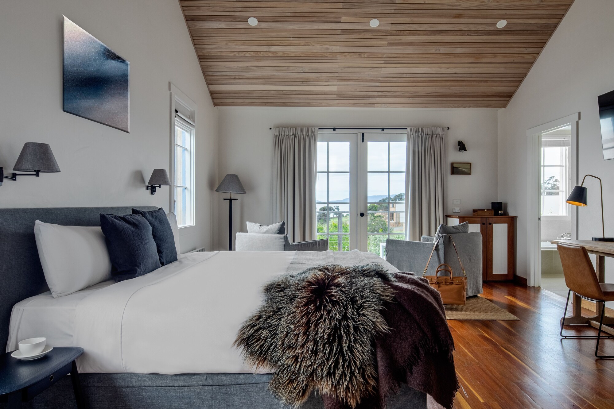 Spa, Premium, Suite, King Bed