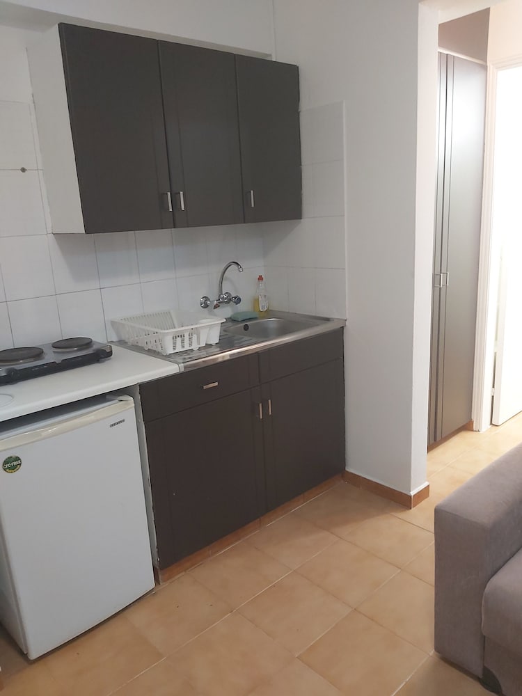 A. Maos Hotel Apartments 10/62