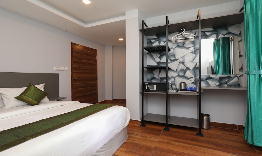 Standard, Multiple Beds