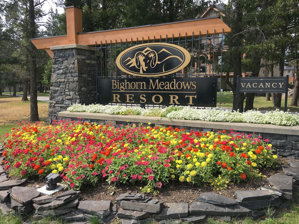 Bighorn Meadows Resort in RADIUM HOT SPRINGS - BRITISH COLUMBIA