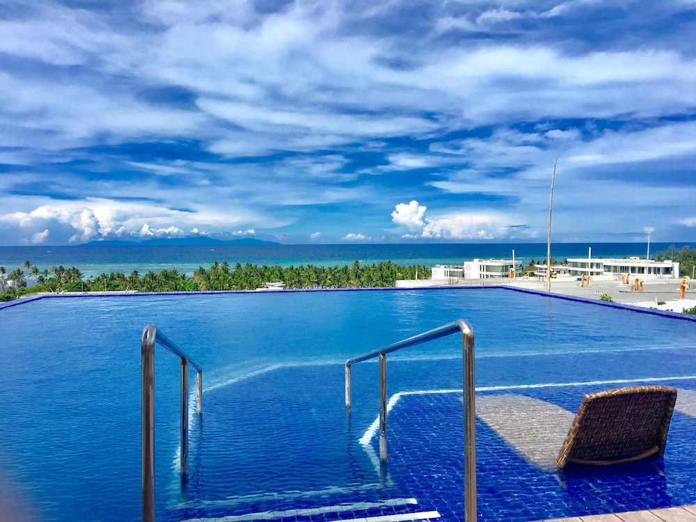Altabriza Resort Boracay 42/50