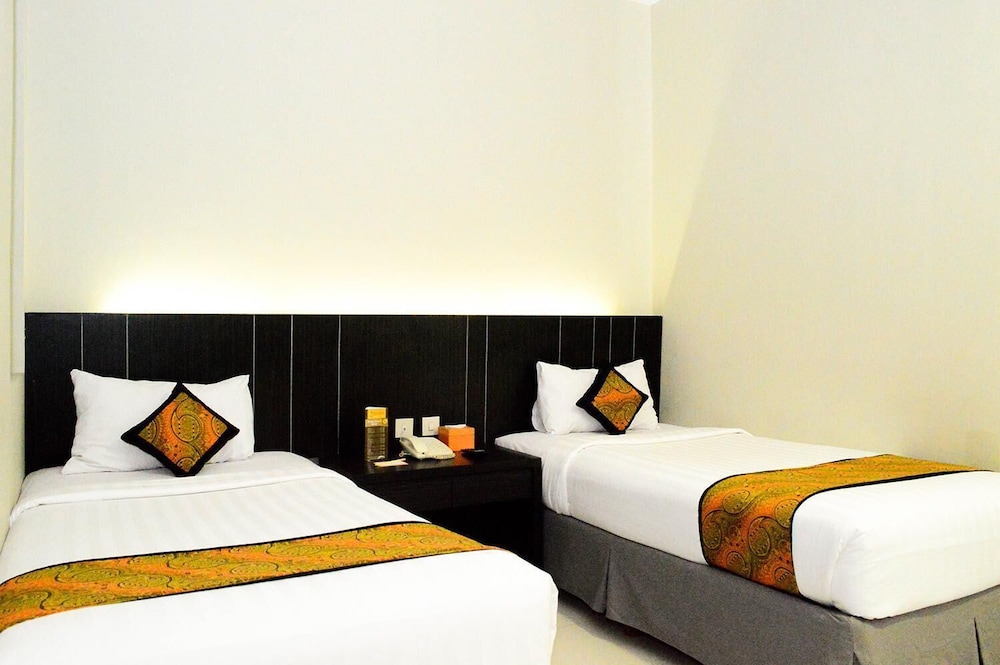 J Hotel Bandara Soekarno Hatta 6/26