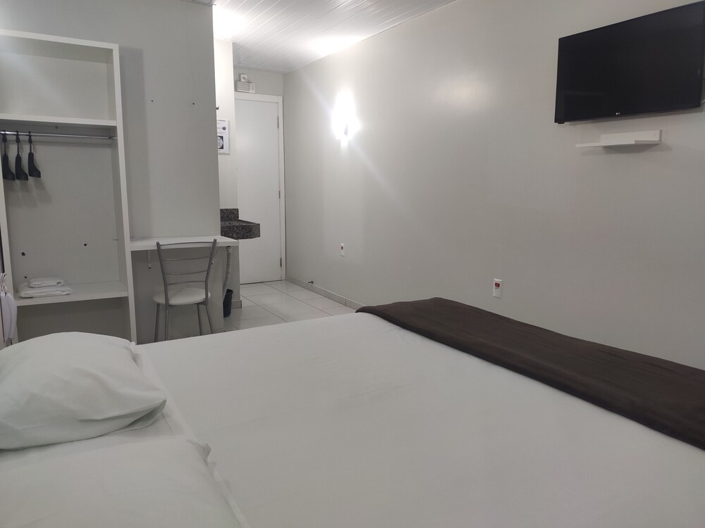 Igaras hotel 5/48
