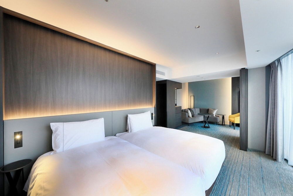 RESIDENTIAL, TWIN BEDS