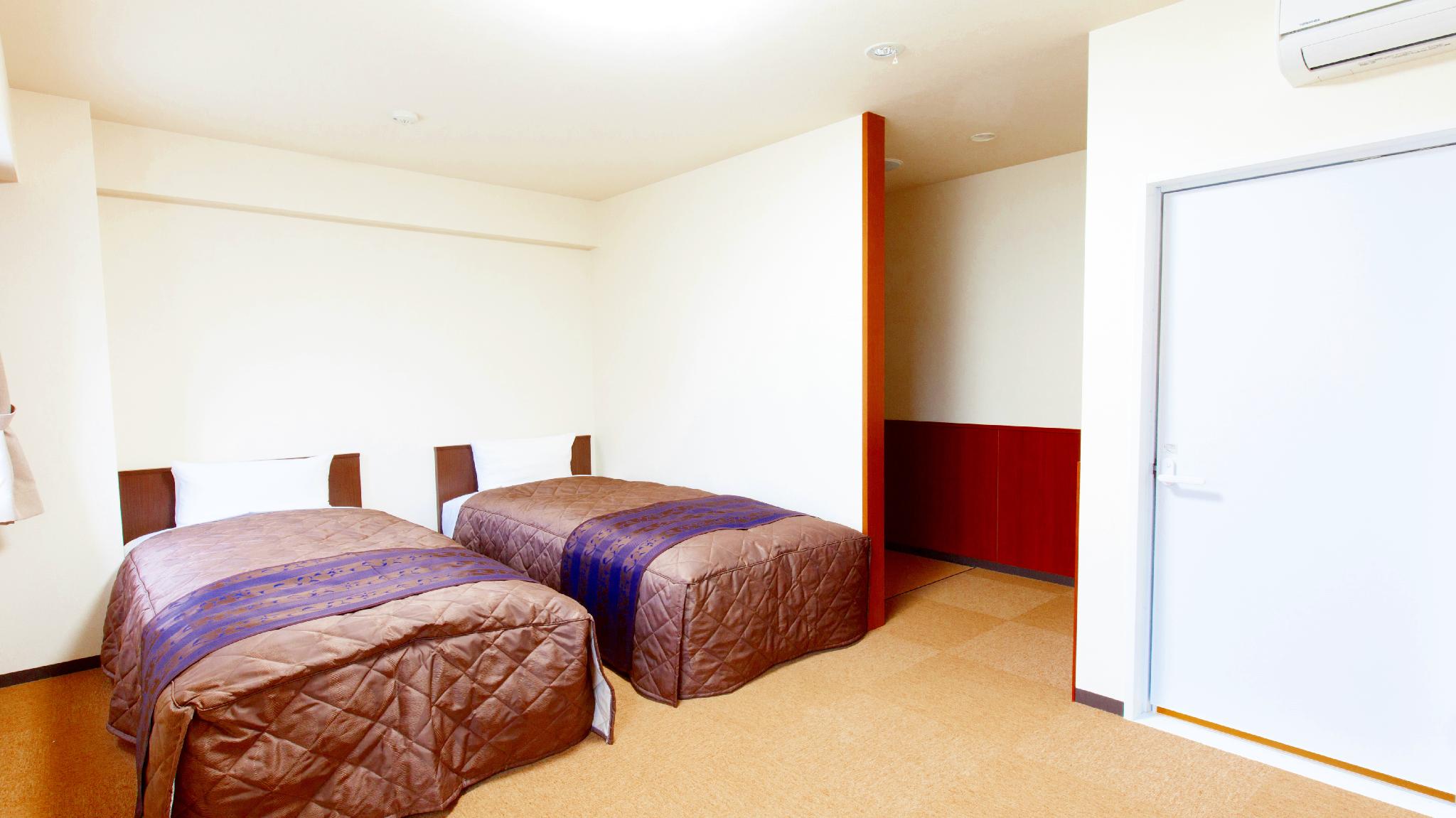 Excel, Superior, Twin Beds, New Building