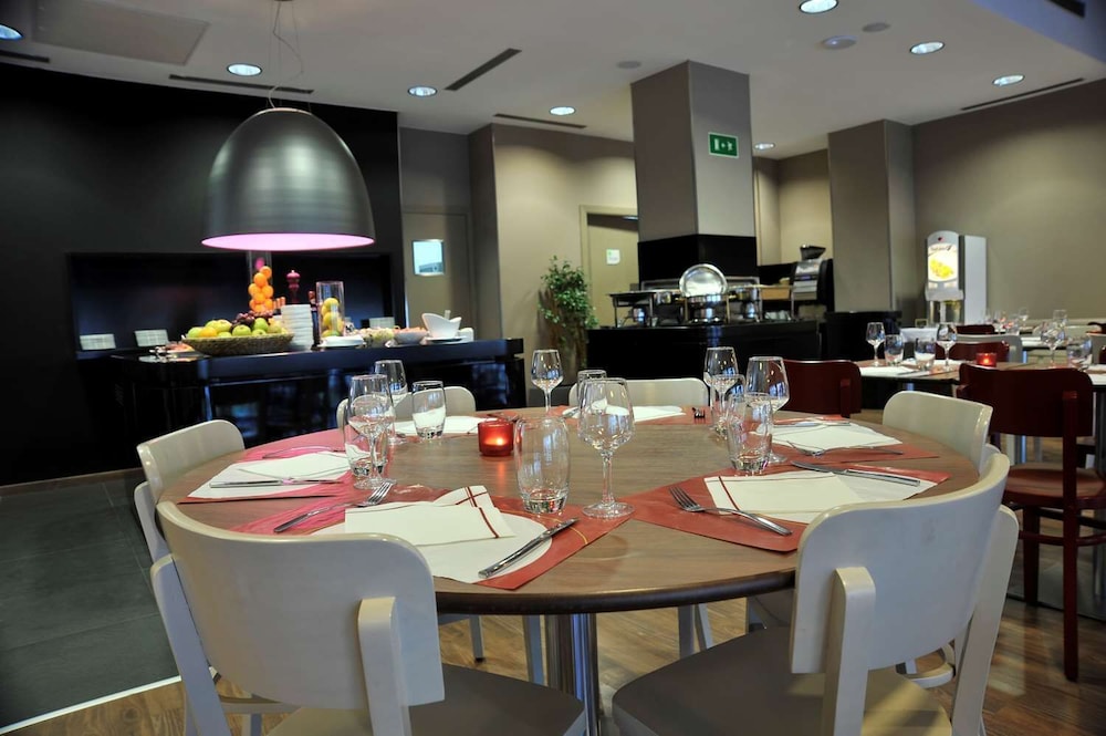 Travelodge Malaga Airport 37/60