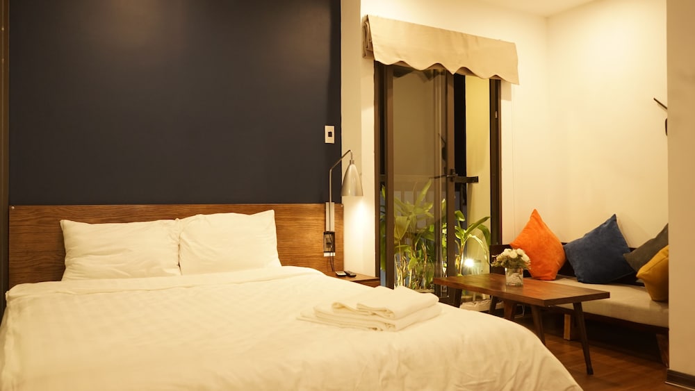 Oasis Hotel & Apartment 12/50