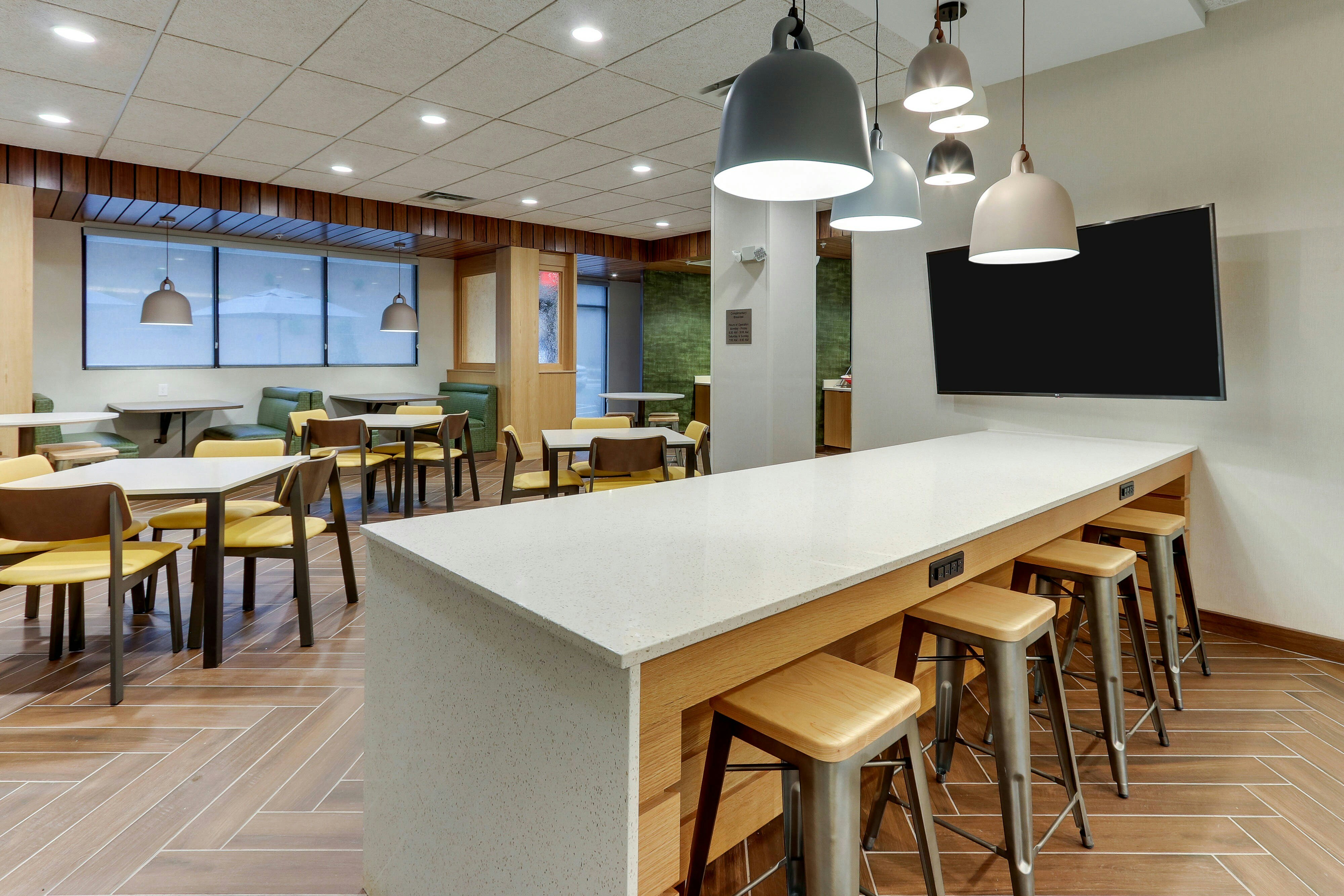 Fairfield Inn & Suites by Marriott Asheville Weaverville 33/44