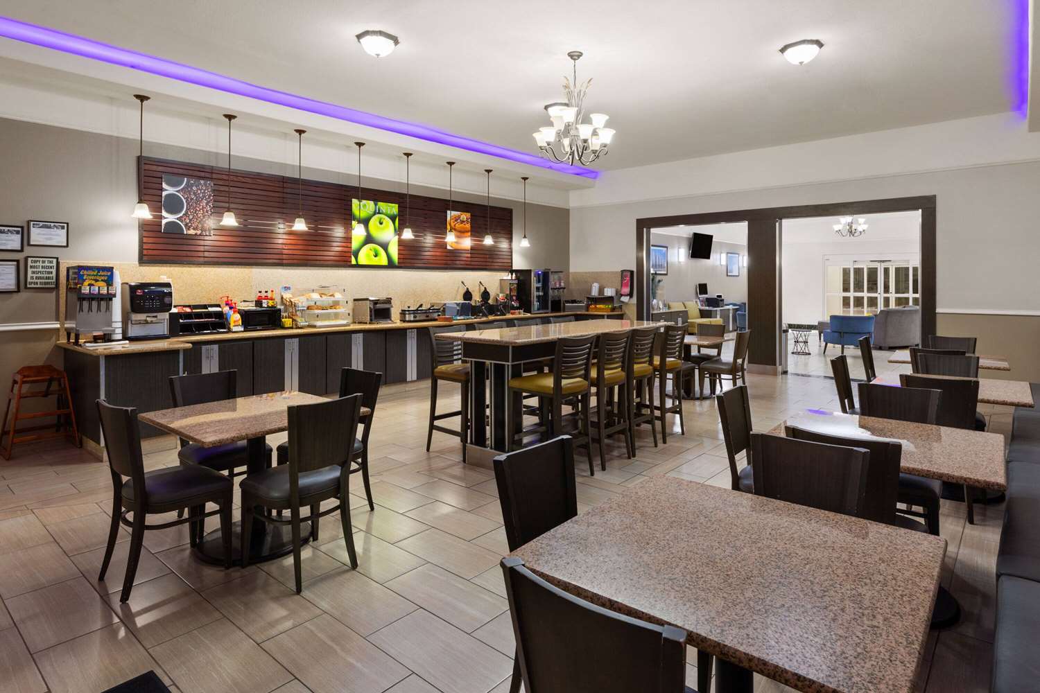 restaurant cafeteria